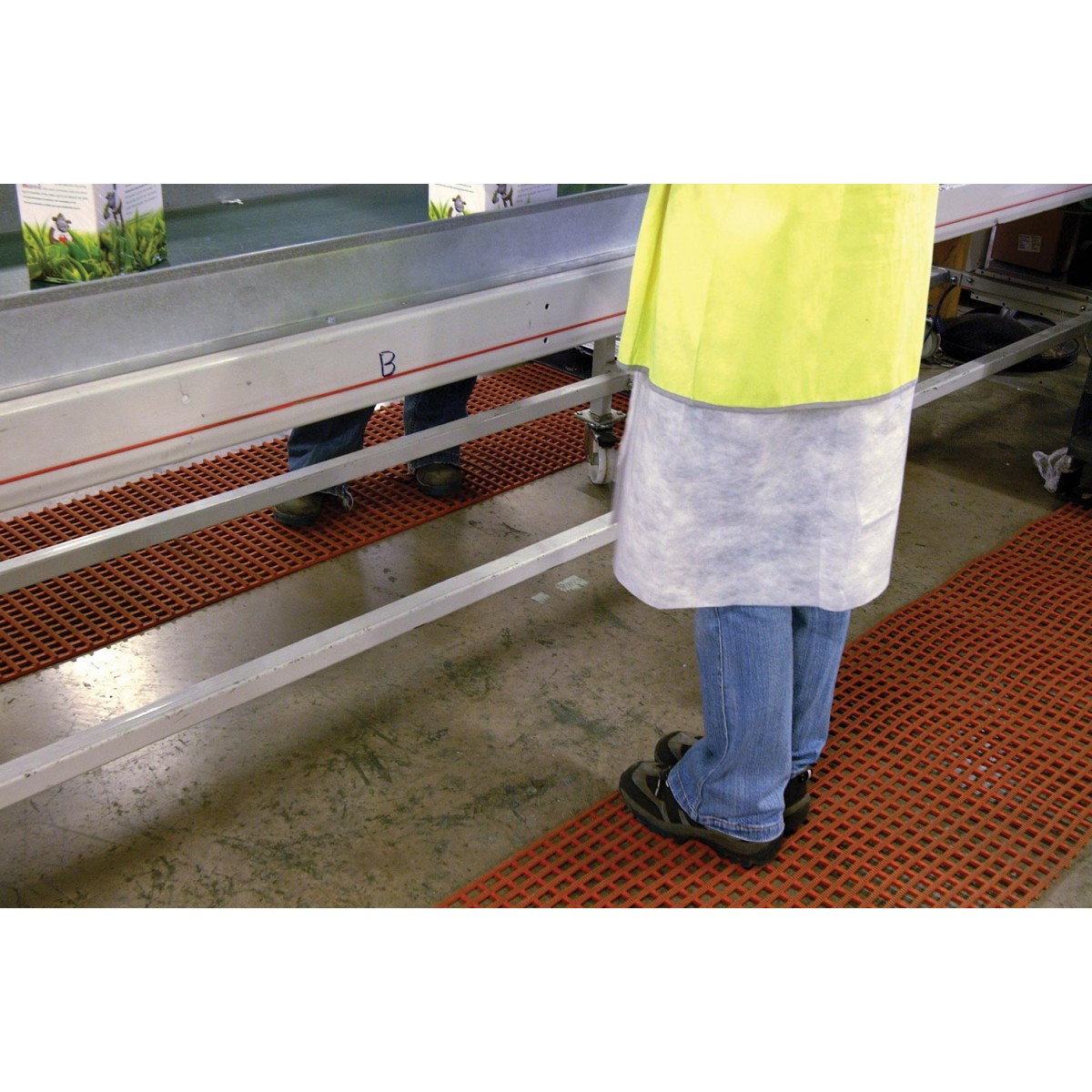 MacLellan adds FoodSafe Non-Slip Matting to Range